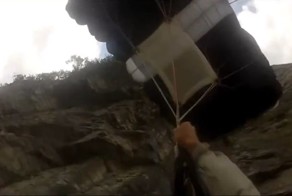  О пользе защиты в бэйсджампинге 