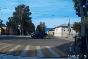 Блондинка на Ниве