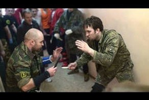 Ополченец предложил диванному лоху раз на раз ( ДНР, ЛНР )