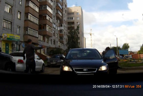 Наезд на ребенка во дворе