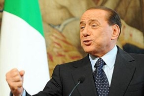Берлускони обвинил Запад в безответственном отношении к России 