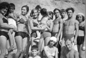 Экскурсия по Советскому Союзу 30-ых годов