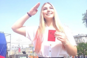 Спортсменка, комсомолка и просто красавица