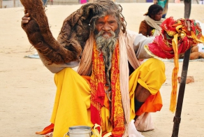 Религиозный фестиваль Кумбха-мела в Индии