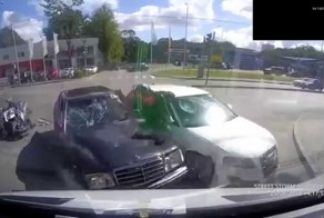 Мотоцикл пошел на взлет