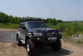 Nissan Safari Y61