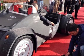 Первая поездка автомобиля, распечатанного на 3D-принтере