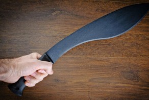 Последствия схватки с грабителем, вооруженным мачете