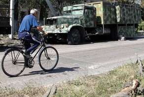 Информационная война на Украине: врут все - от президента Порошенко до