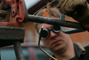 НА УКРАИНЕ ВВЕЛИ ТРУДОВУЮ ПОВИННОСТЬ ДЛЯ НАСЕЛЕНИЯ