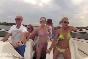 Вот и покатались на лодке