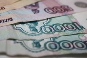Нефть начинает продаваться за рубли  