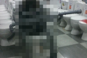 Зашел в магазин ...