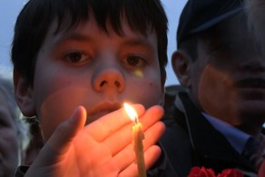 Акция скорби на Поклонке - патриотический ответ 