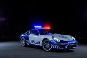 Полицейский Porsche 911 Carrera