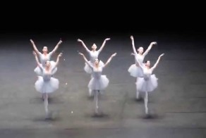 Ненавязчивый позитивный танец