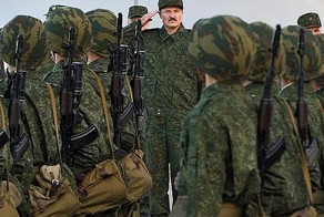 Лукашенко готов послать армию Белоруссии на Украину 