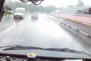 Ушел от аварии