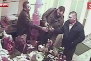 Контрольная закупка. В Москве полицейские устроили дебош в борделе