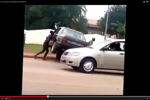 Интересная транспортировка автомобиля