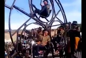  Живая музыка на колесах