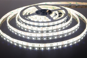 Светодиодная лента в качестве освещения комнаты