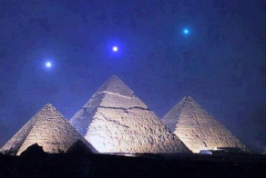 Редчайшие кадры: Парад планет над пирамидами