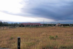 хорошо тому живется, у кого сосед банкир