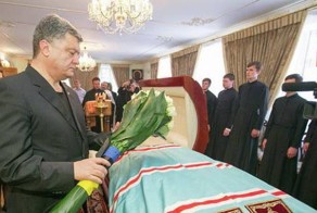 Порошенко является одним из самых крупных на Украине похоронных бюро