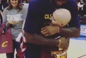 8 добрых дел, совершённых спортсменами