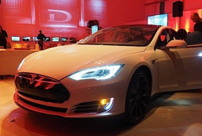 Tesla D
