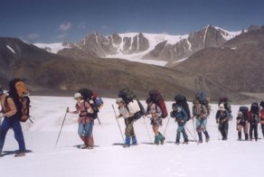 Чиновники Москвы выселяют старейший детский спортклуб "Форпост"