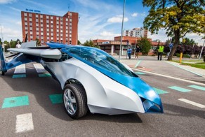 Летающий автомобиль готовится выйти на рынок