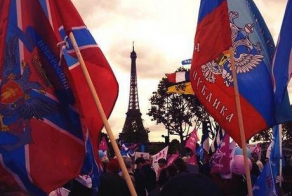 В Париже и Берлине прошли акции в поддержку Новороссии