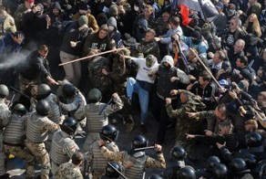 Демократия закончилась вместе с майданом