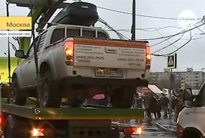Москвич вышел на тропу войны со службой эвакуации