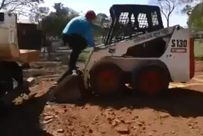 Погрузка мини - бульдозера