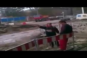 Рука застряла