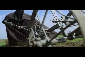 Дарт Вейдер - тягловая сила демократии