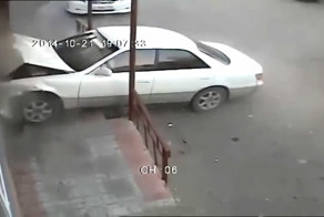 В Уссурийске Тойота въехала в магазин