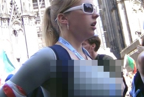  Уважаемые туристы, не отстаем от экскурсовода