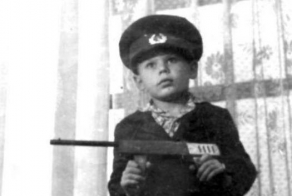 Фотографии Юрия Клинских (Хоя) в детстве