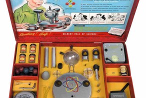 U-238 ATOMIC ENERGY LAB - детская игрушка середины XX века