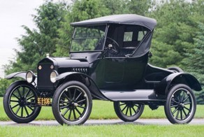 Самые знаменитые черные автомобили