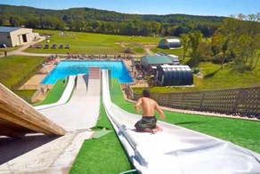 Такого бассейна вы ещё не видели