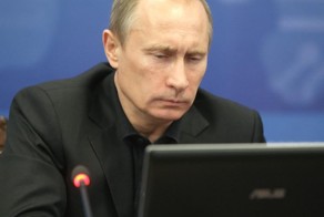 Кремль рассказал о безальтернативности Путина в сегодняшней России