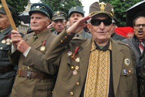 на Украине началась процедура легализации фашизма