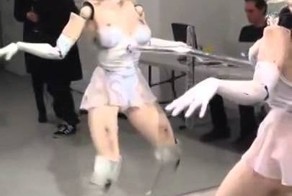 Стриптизерша - робот