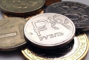 Решение S&P по рейтингу России помогло рублю укрепиться