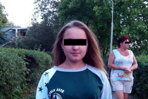 Элегантный графический троллинг с жирной политической сатирой